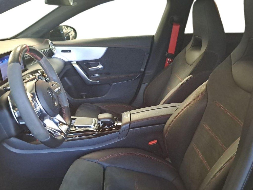 MERCEDES-BENZ CLA 45 AMG 45 S AMG 4Matic+ Shooting Brake - 8