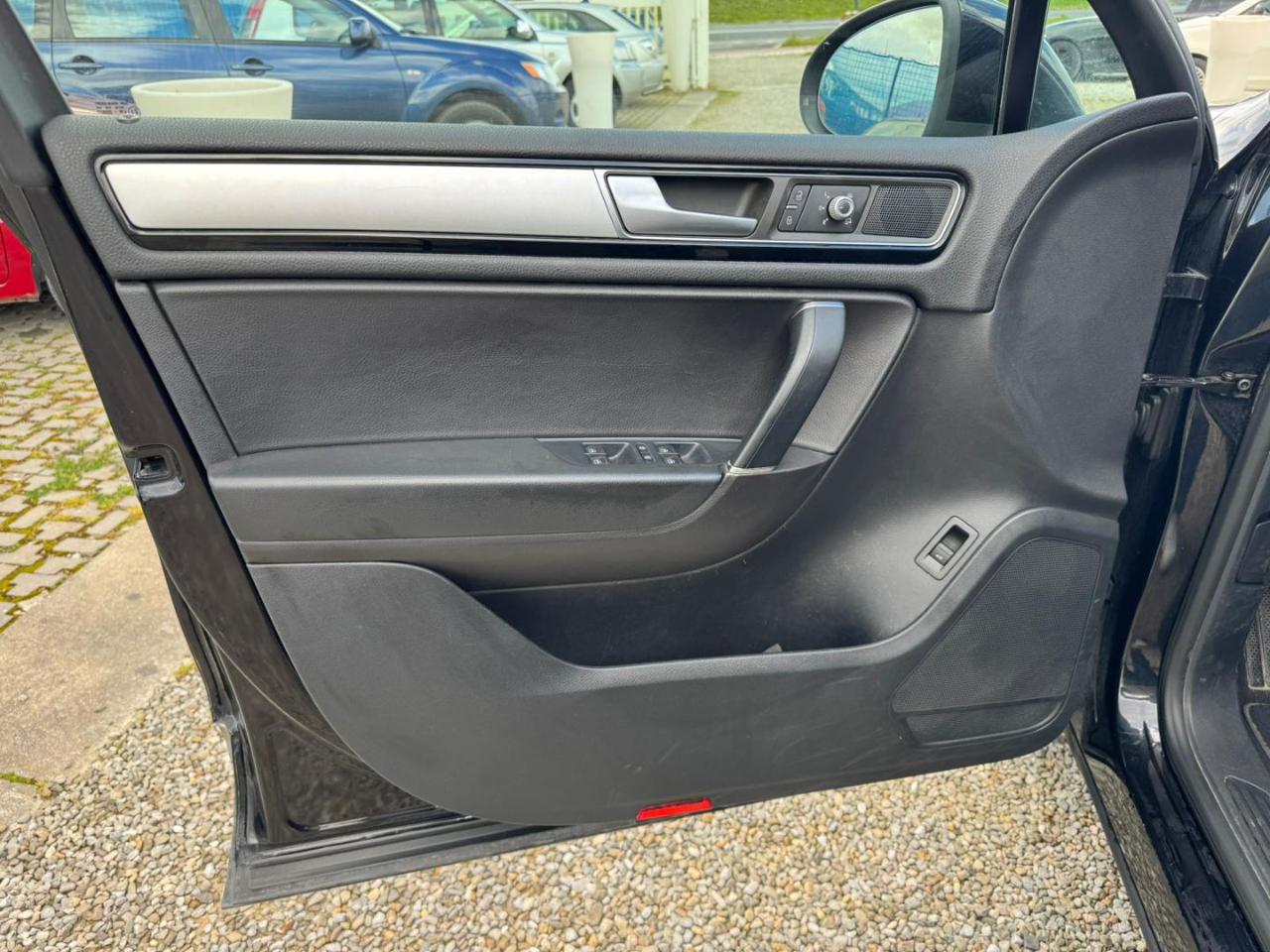 VOLKSWAGEN Touareg 3.0 TDI 262 CV tip. BMT Terrain Tech Executive - 8