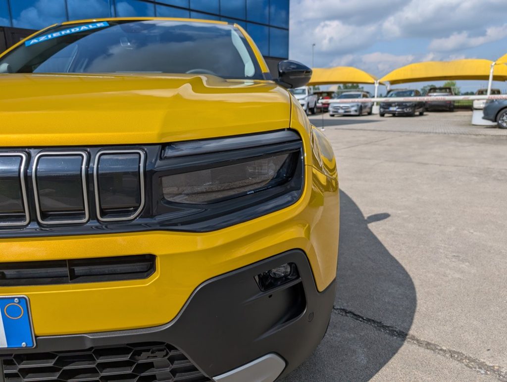 JEEP Avenger 1.2 Turbo 110 CV MHEV Summit - 9