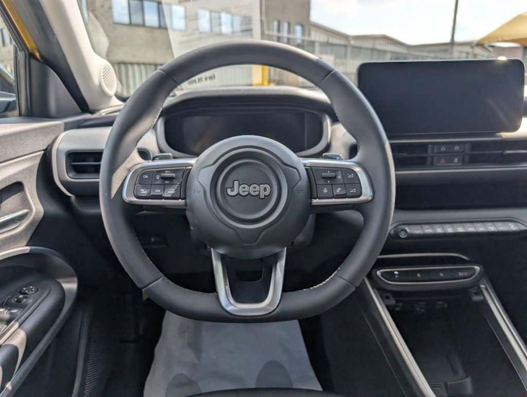 JEEP Avenger 1.2 Turbo 110 CV MHEV Summit - 11