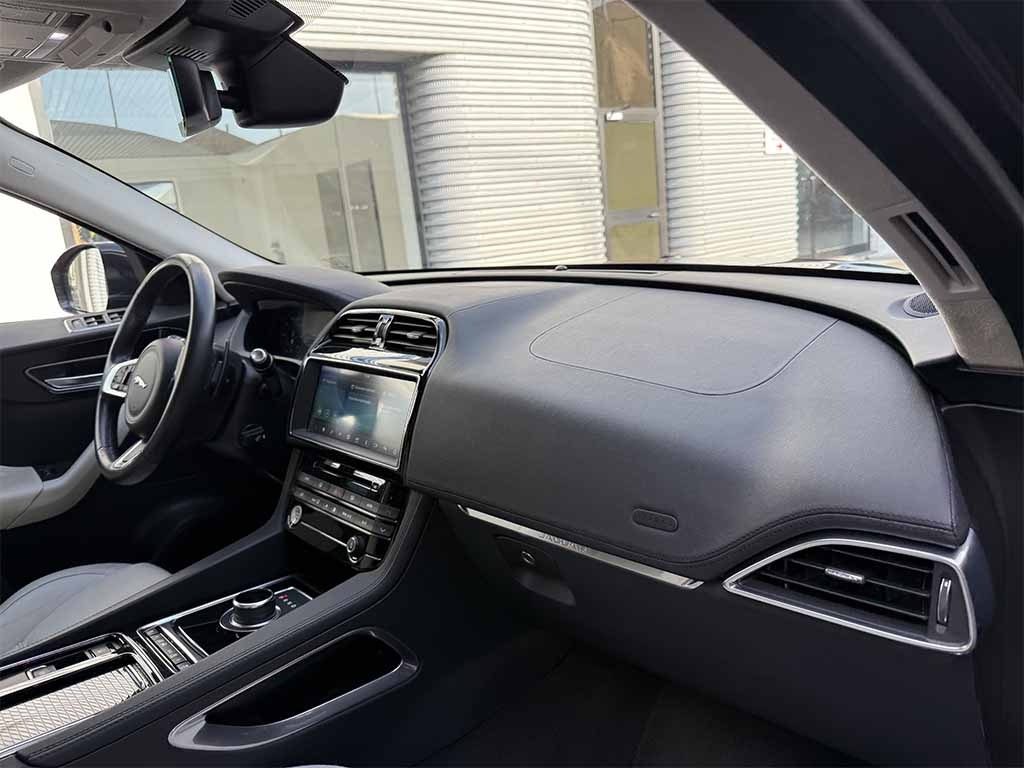 JAGUAR F-Pace 2.0d i4 awd PRESTIGE PELLE TELECAMERA IVA ESPOSTA - 25