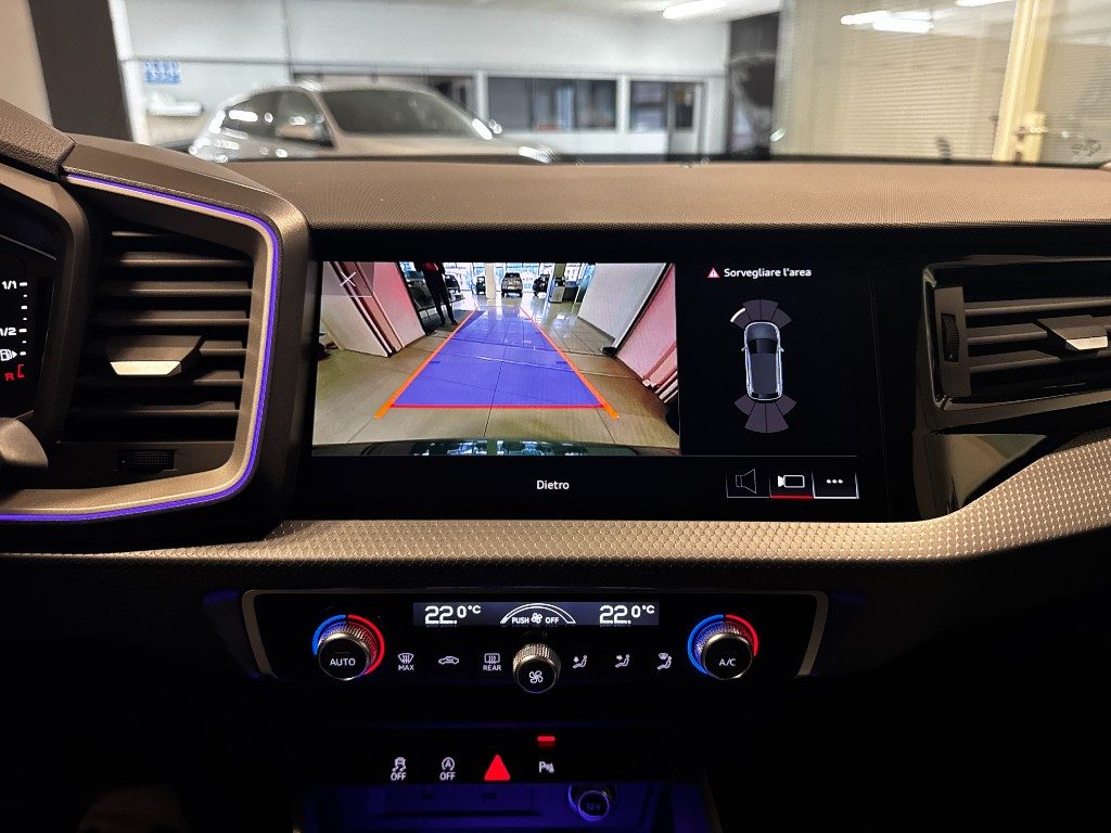 AUDI A1 SPB 30 TFSI S tronic ADRENALIN SLINE KM0 - 14