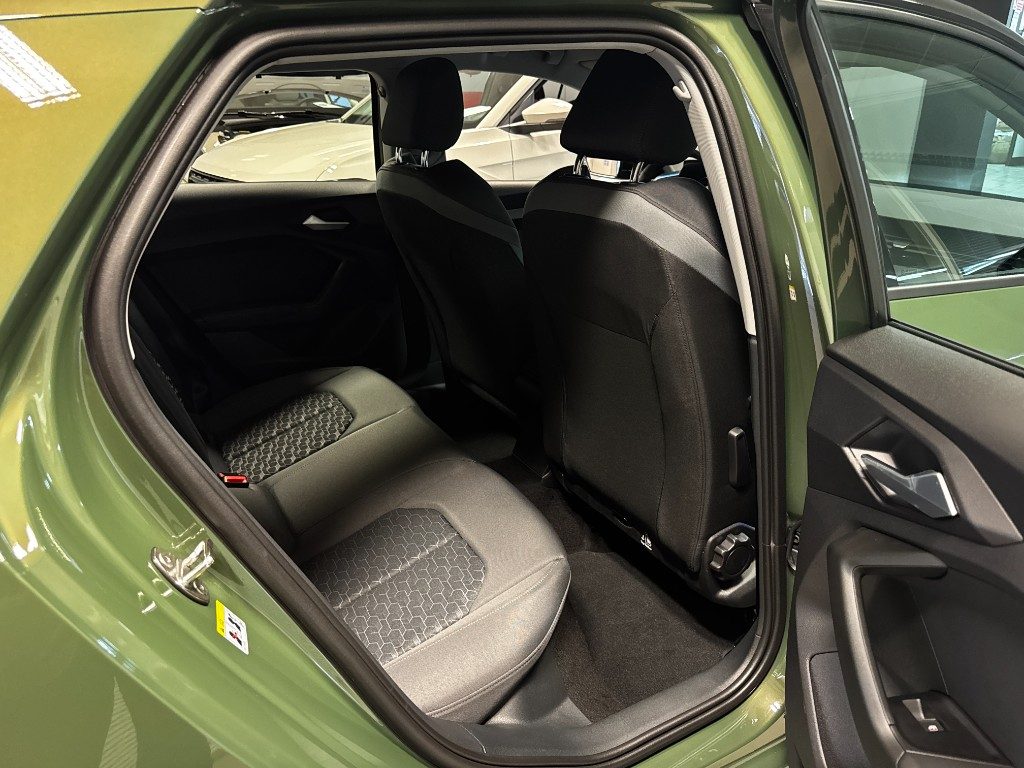 AUDI A1 SPB 30 TFSI S tronic ADRENALIN SLINE KM0 - 16