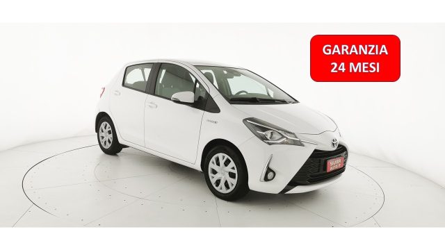 TOYOTA Yaris Bianco pastello