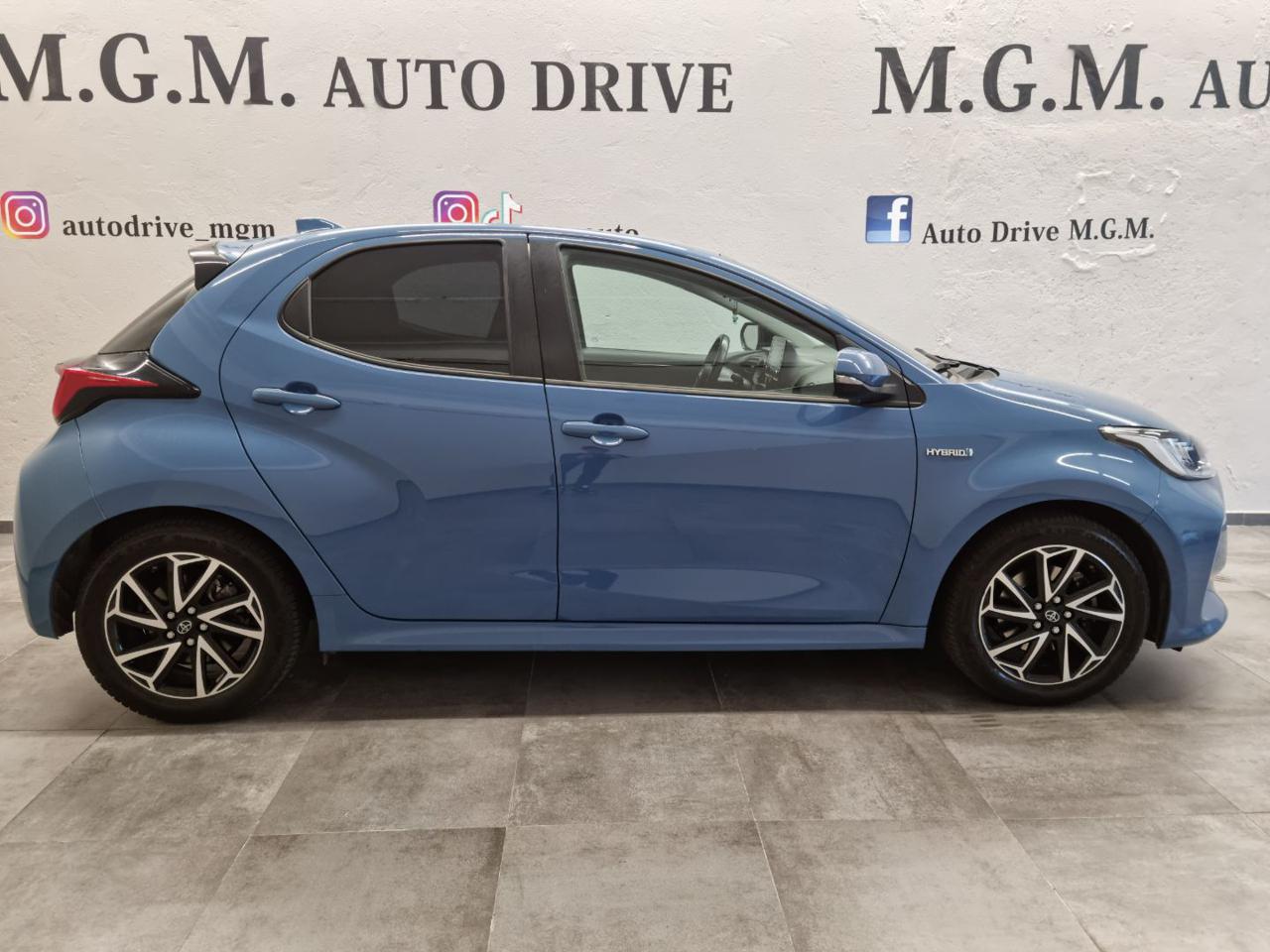 TOYOTA Yaris 1.5 Hybrid 5 porte Trend - 4