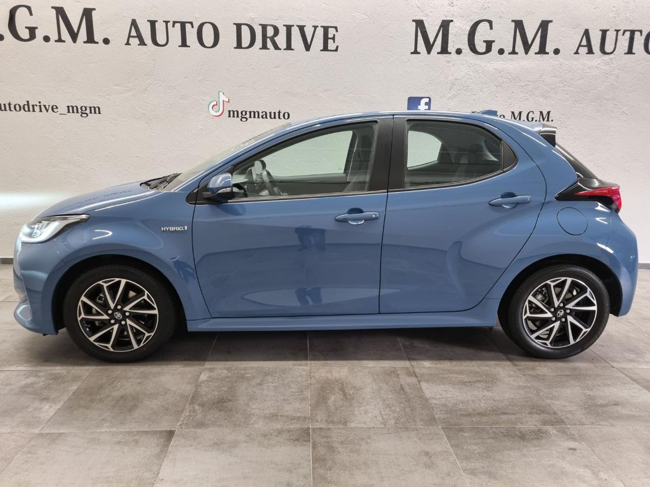 TOYOTA Yaris 1.5 Hybrid 5 porte Trend - 2