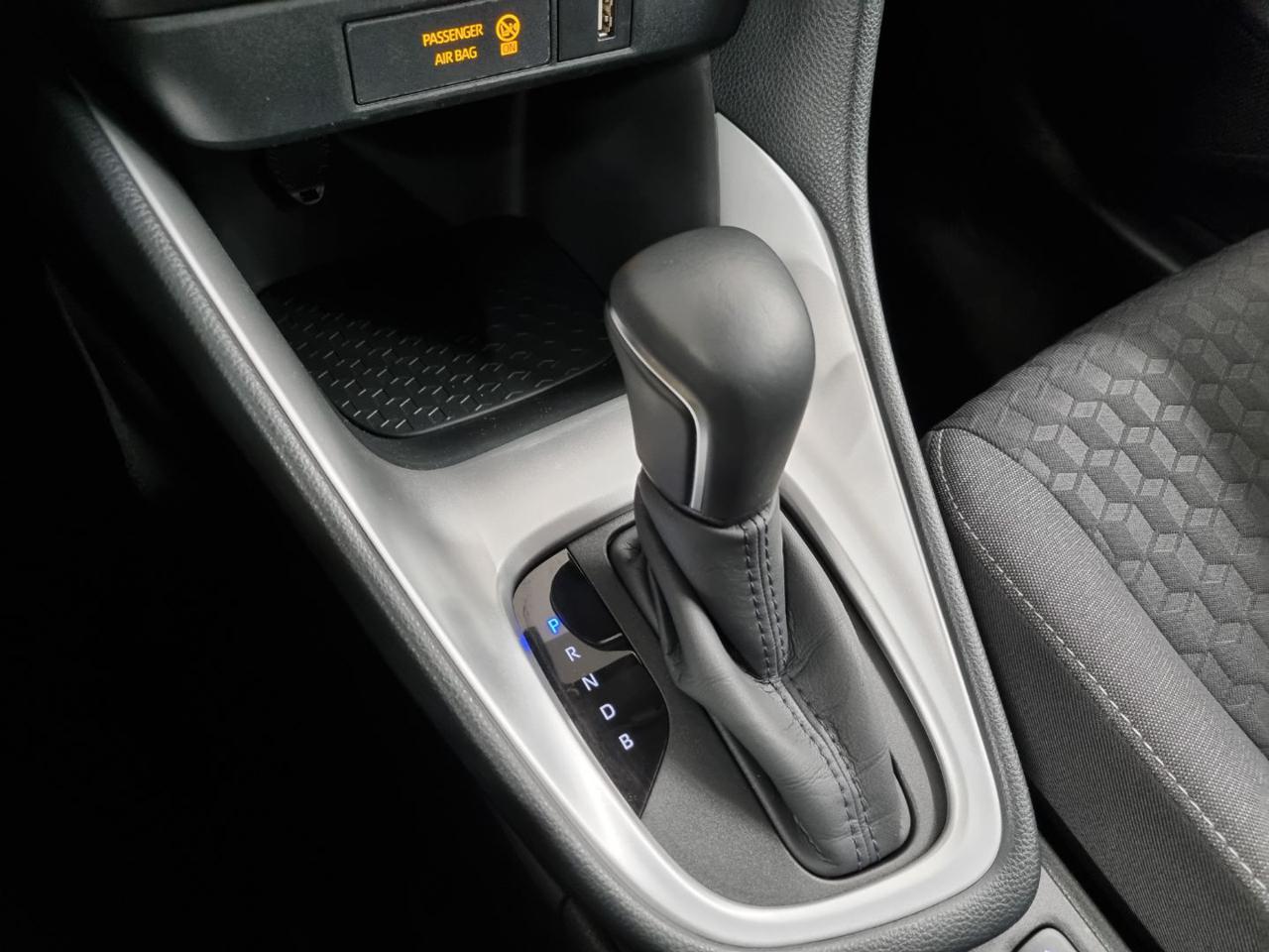 TOYOTA Yaris 1.5 Hybrid 5 porte Trend - 12