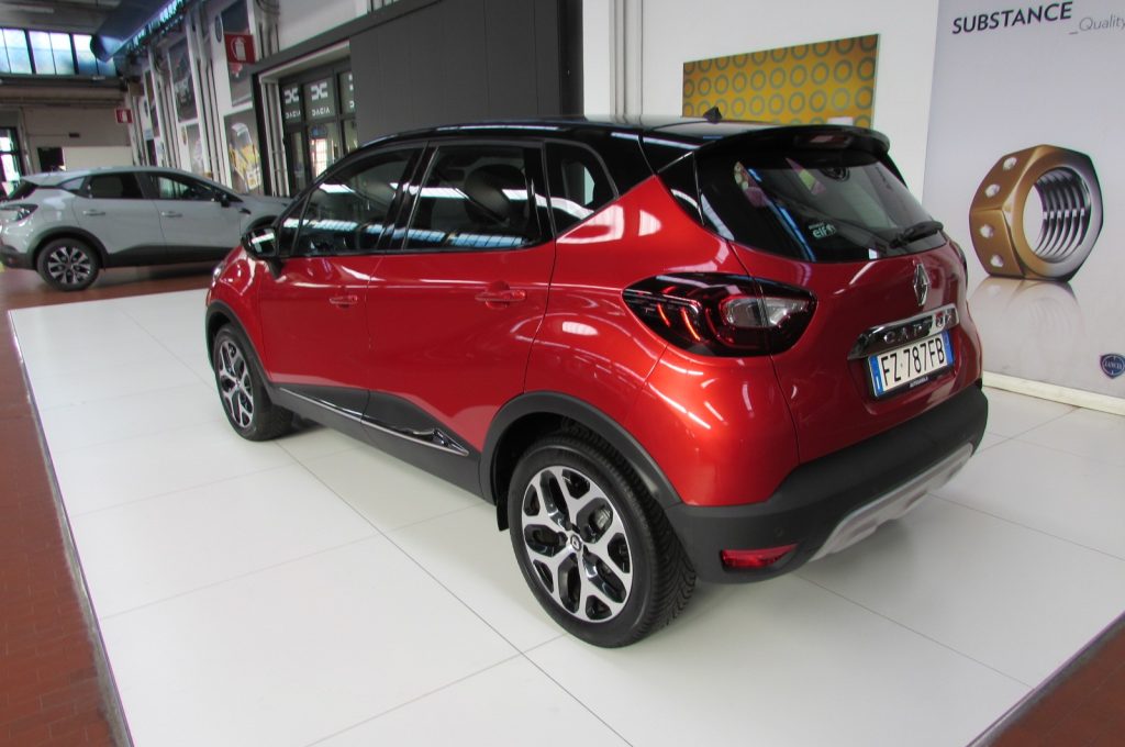 RENAULT Captur TCe 12V 90 CV Start&Stop Energy Intens - 3