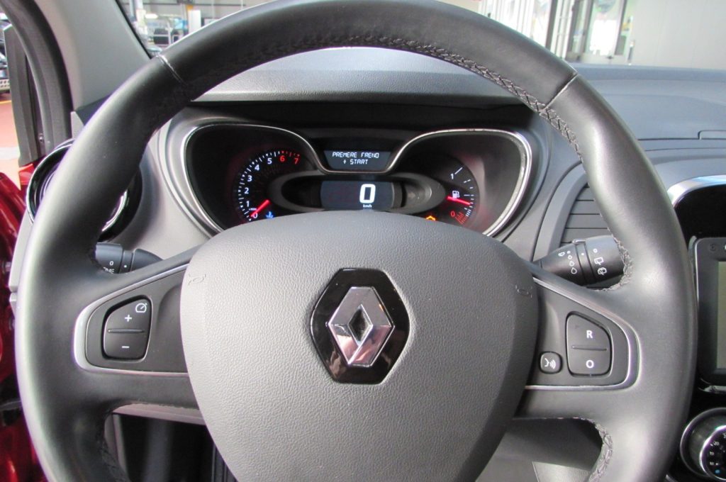 RENAULT Captur TCe 12V 90 CV Start&Stop Energy Intens - 12