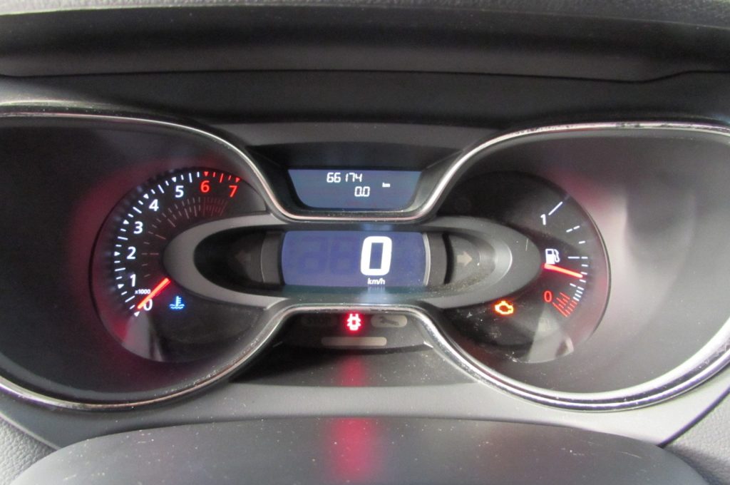RENAULT Captur TCe 12V 90 CV Start&Stop Energy Intens - 13