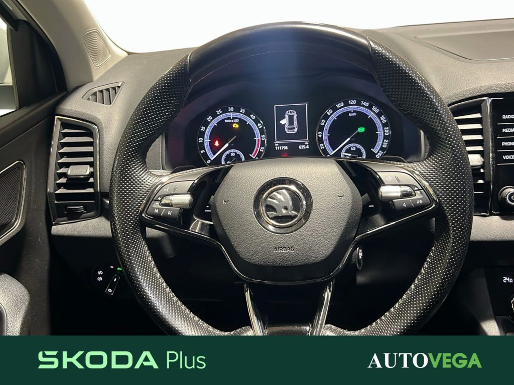 SKODA Karoq 1.6 tdi style dsg - 9