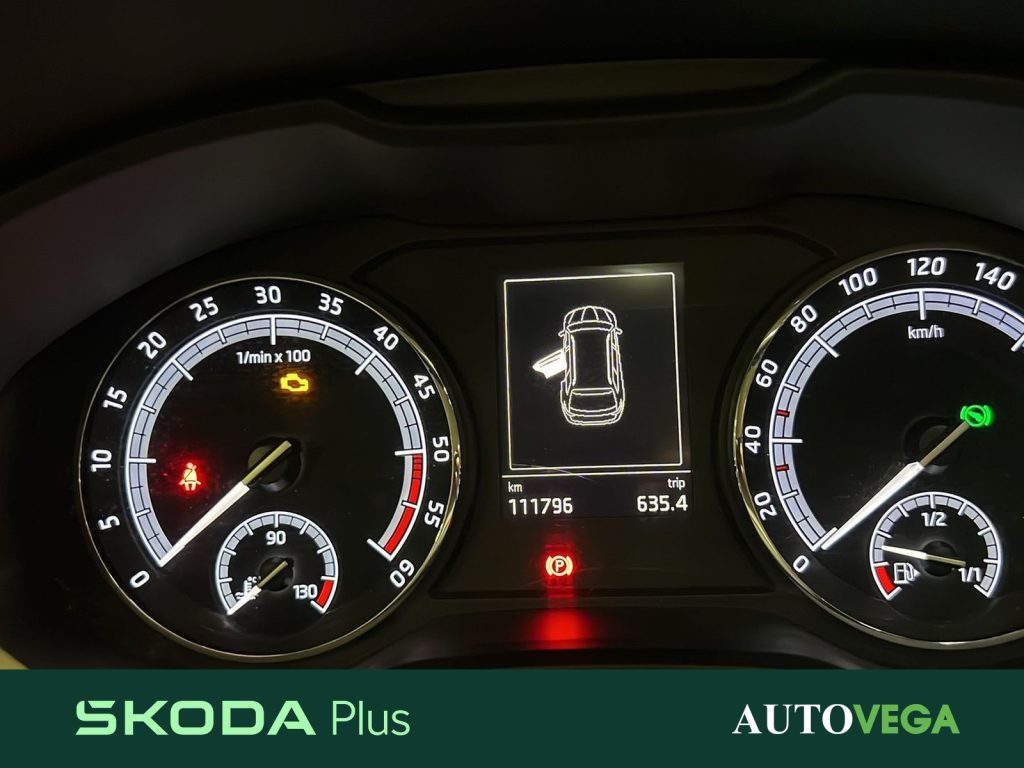 SKODA Karoq 1.6 tdi style dsg - 10