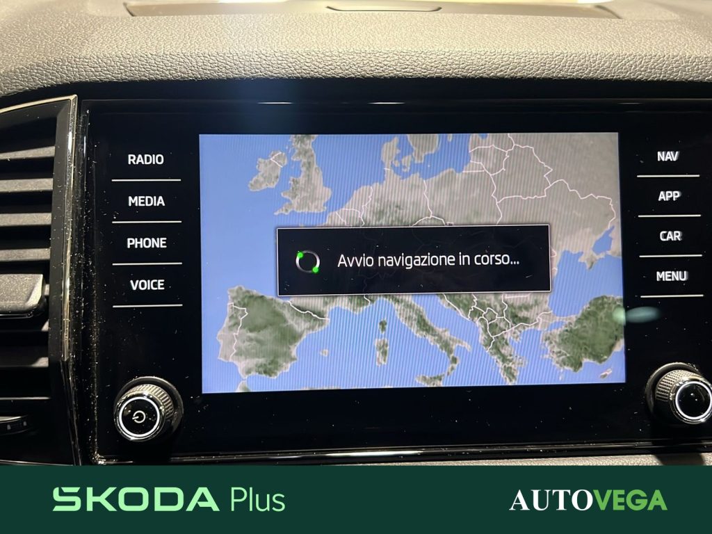 SKODA Karoq 1.6 tdi style dsg - 13