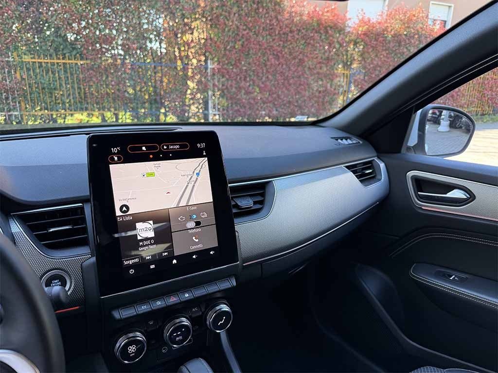 RENAULT Arkana 1.6 E-Tech full hybrid Techno TELECAMERA CARPLAY - 14