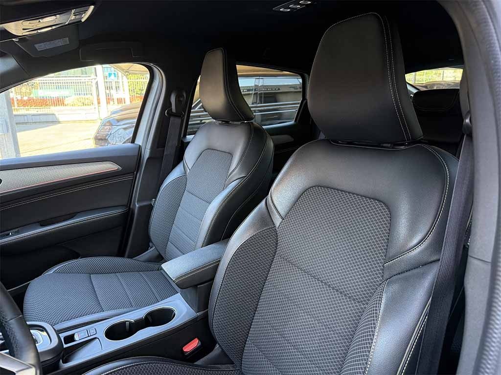 RENAULT Arkana 1.6 E-Tech full hybrid Techno TELECAMERA CARPLAY - 20