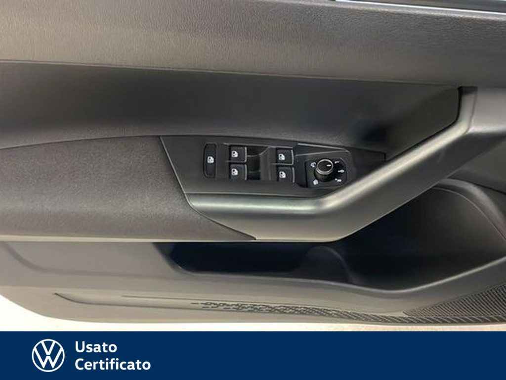 VOLKSWAGEN Taigo 1.0 tsi r-line 115cv - 18