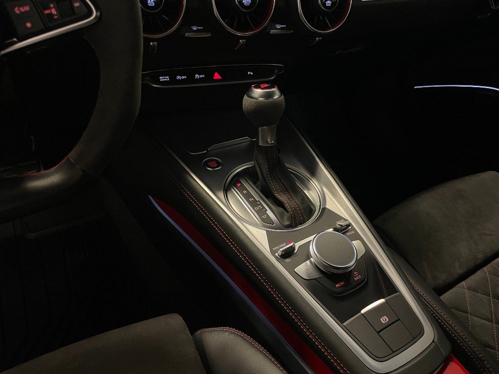 AUDI TT Coupé 40 TFSI STRONIC COMPETITION+BANG&OLUFSEN - 15