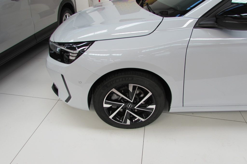 OPEL Corsa 1.2 100 CV GS KMZERO - 5