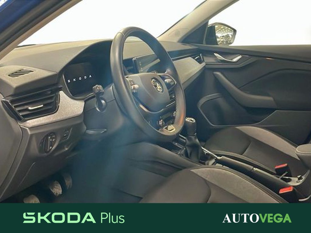 SKODA Kamiq 1.0 tsi black dots 95cv - 6