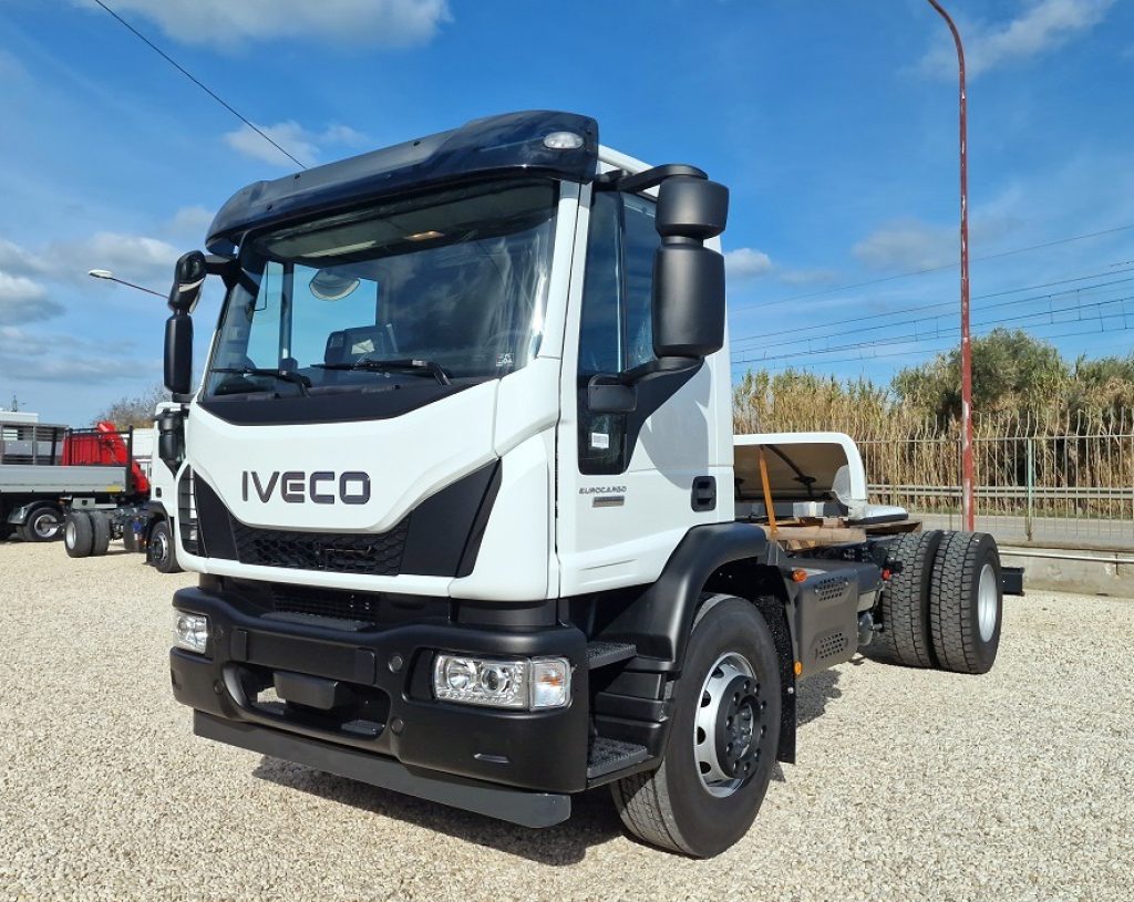 IVECO EUROCARGO 180E32 P EURO 6 NUOVO PNEUMATICO - 3