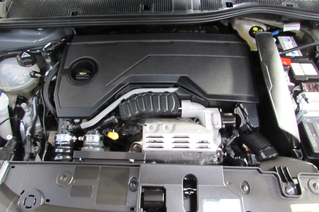 PEUGEOT 208 1.2 Hybrid 110 e-DCS6 Allure AUTOMATICA - 19