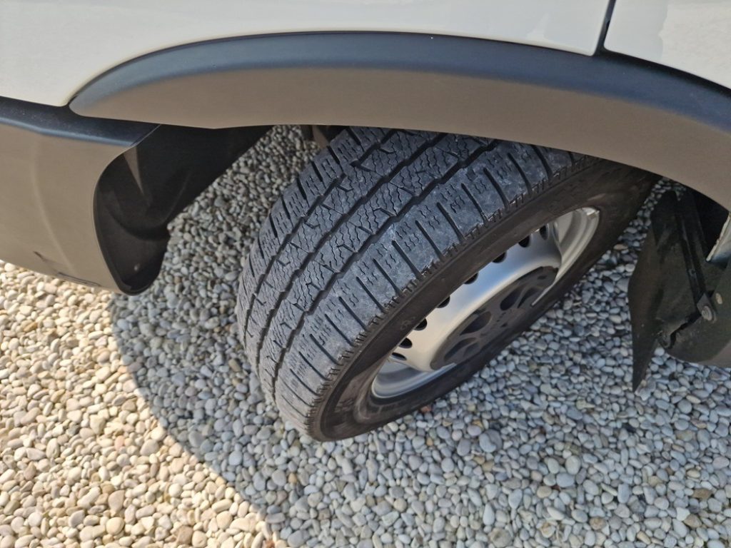 IVECO DAILY  35S16 P E6 FURGONE PASSO LUNGO TETTO H3 - 15