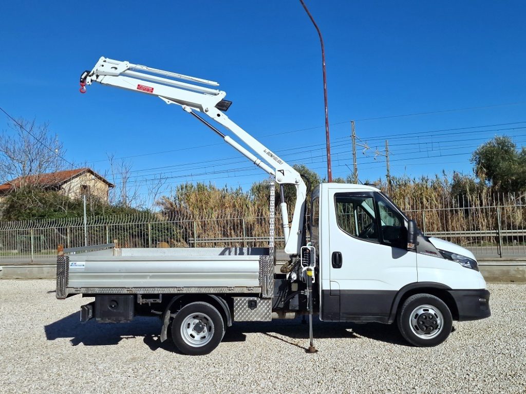 IVECO DAILY  35C16 E6 MOTORE 3.0 GRU 12m + CASSONE - 20