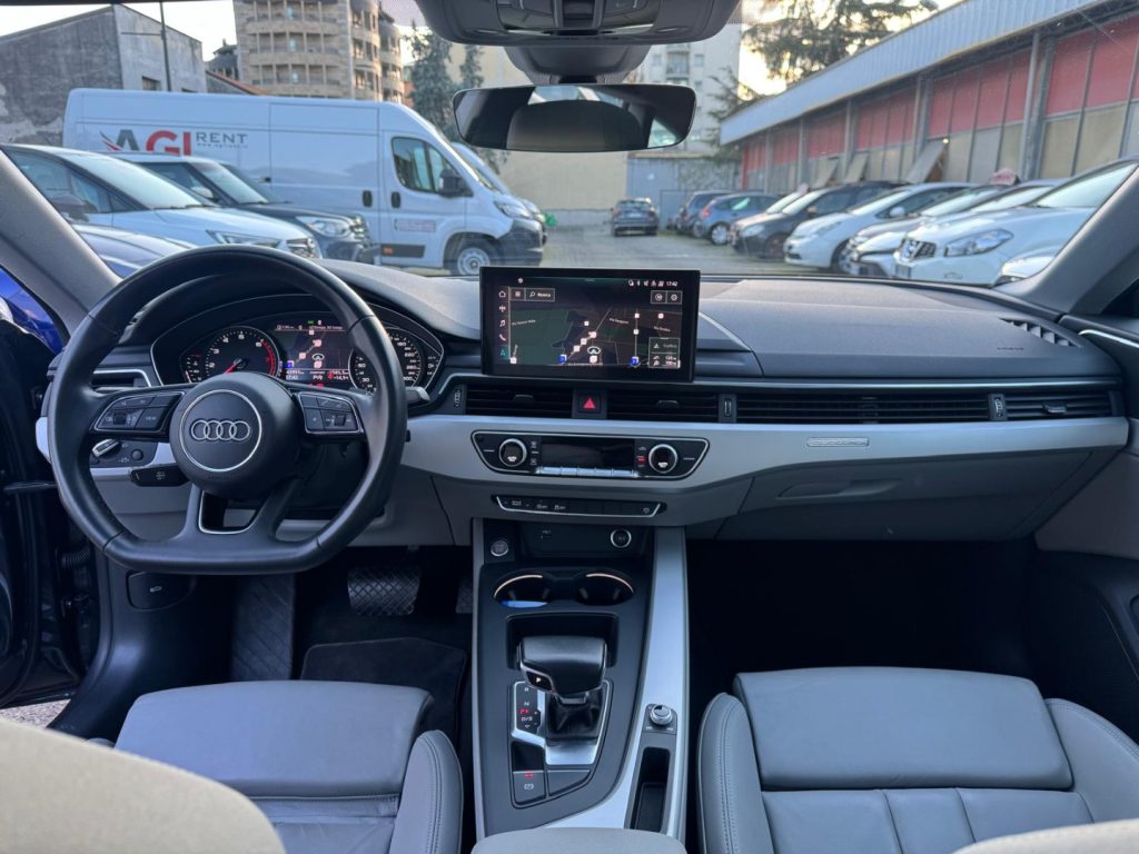 AUDI A5 SPB 40 TFSI Mhev QUATTRO S-Tronic BUS.SPORT - 9