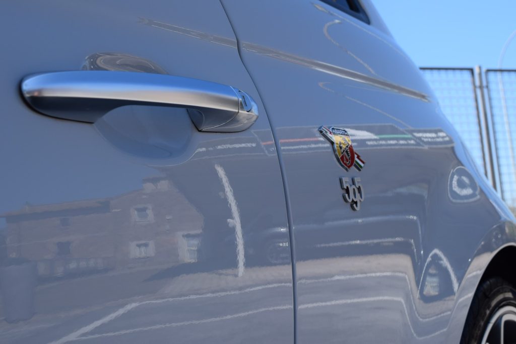 ABARTH 595 Turismo 1.4 Turbo T-Jet 165 CV * PELLE TETTO NAV * - 23