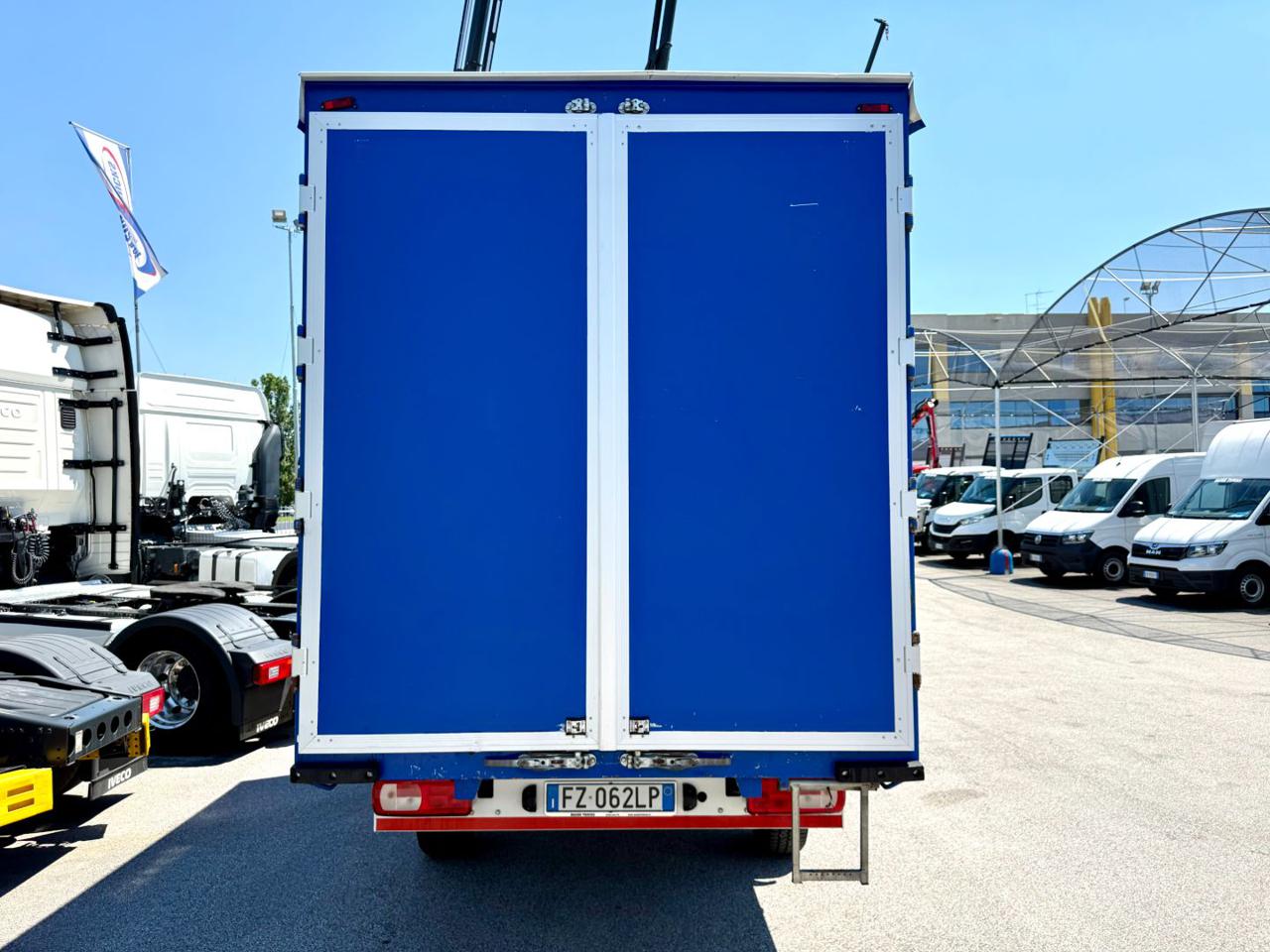 VOLKSWAGEN CRAFTER  2.0 TDI - 6