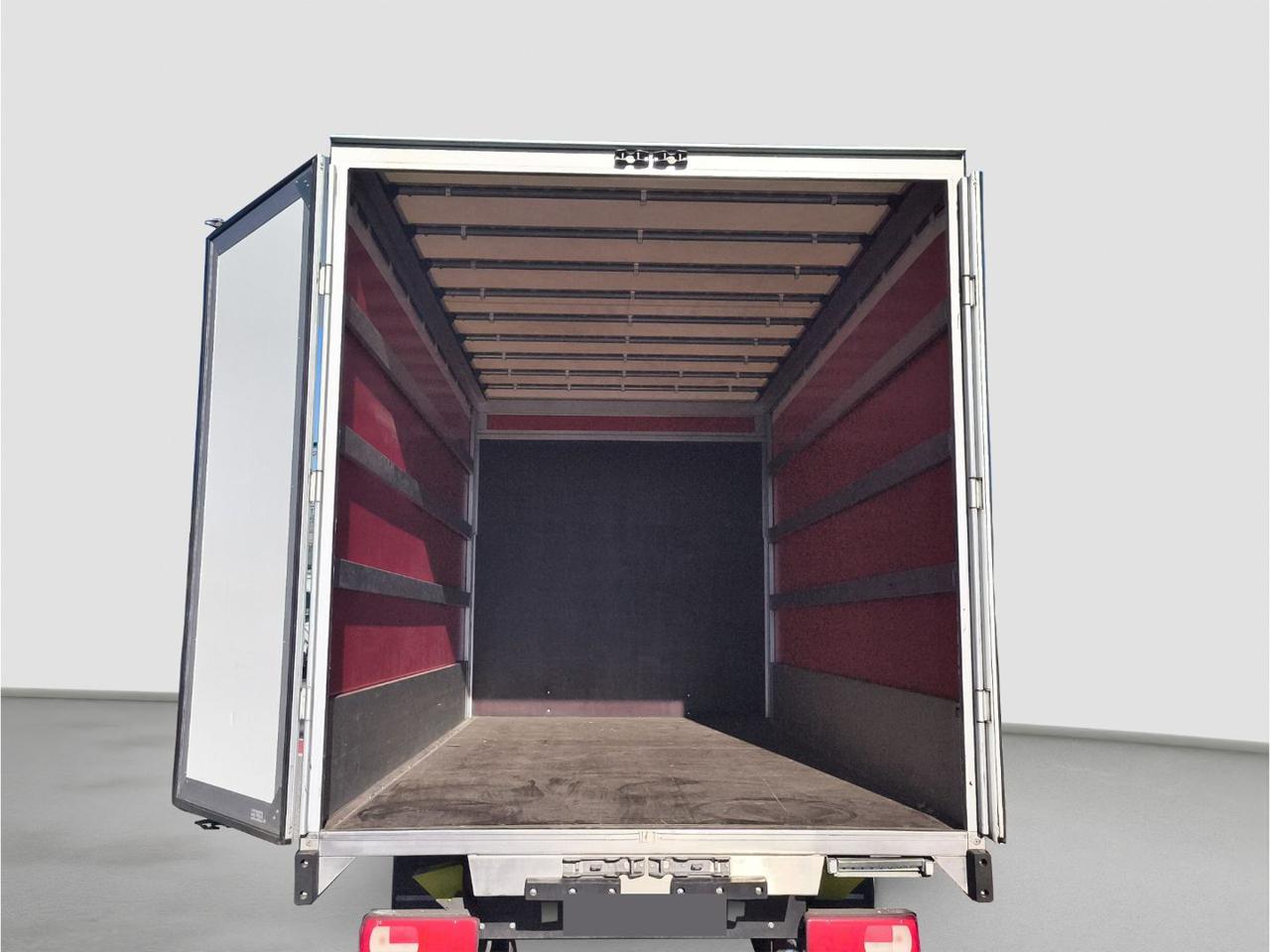 VOLKSWAGEN CRAFTER  2.0 TDI - 9