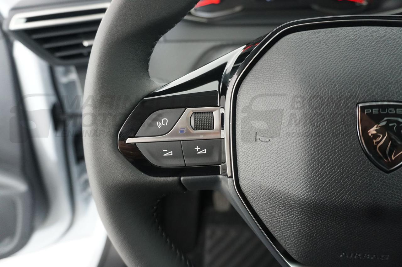PEUGEOT 208 1.2 PURETECH 100CV STYLE - 20