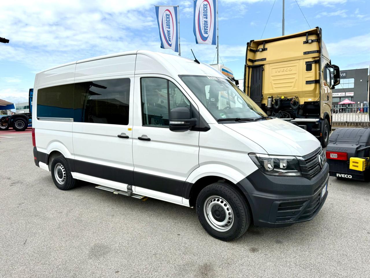 VOLKSWAGEN CRAFTER TRASPORTO DISABILI - 2