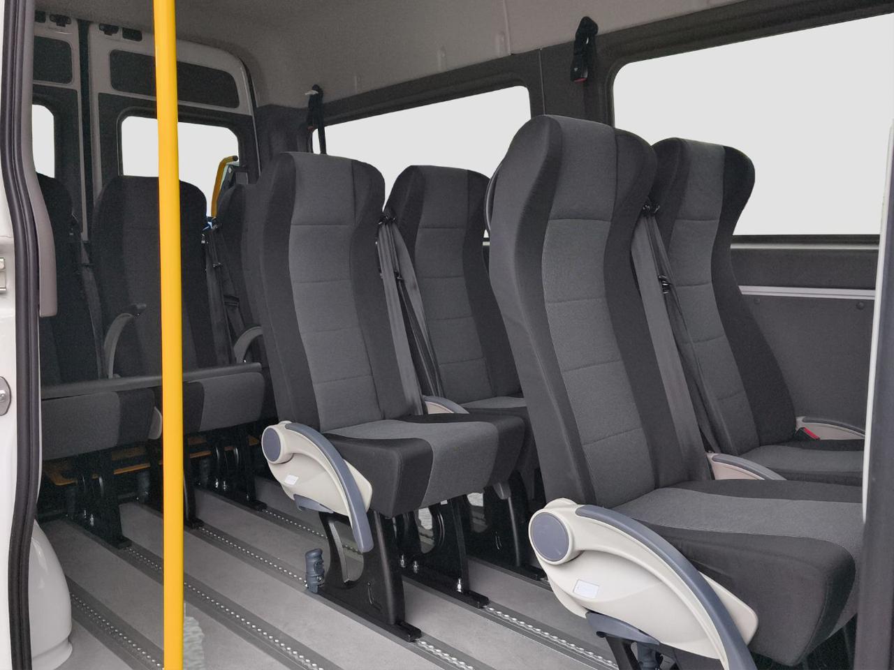 VOLKSWAGEN CRAFTER 2.0 TDI TRASPORTO DISABILI - 10