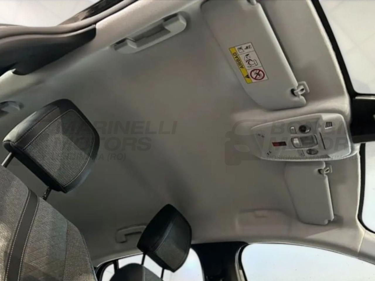 PEUGEOT 208 1.2 PURETECH 100CV STYLE - 21