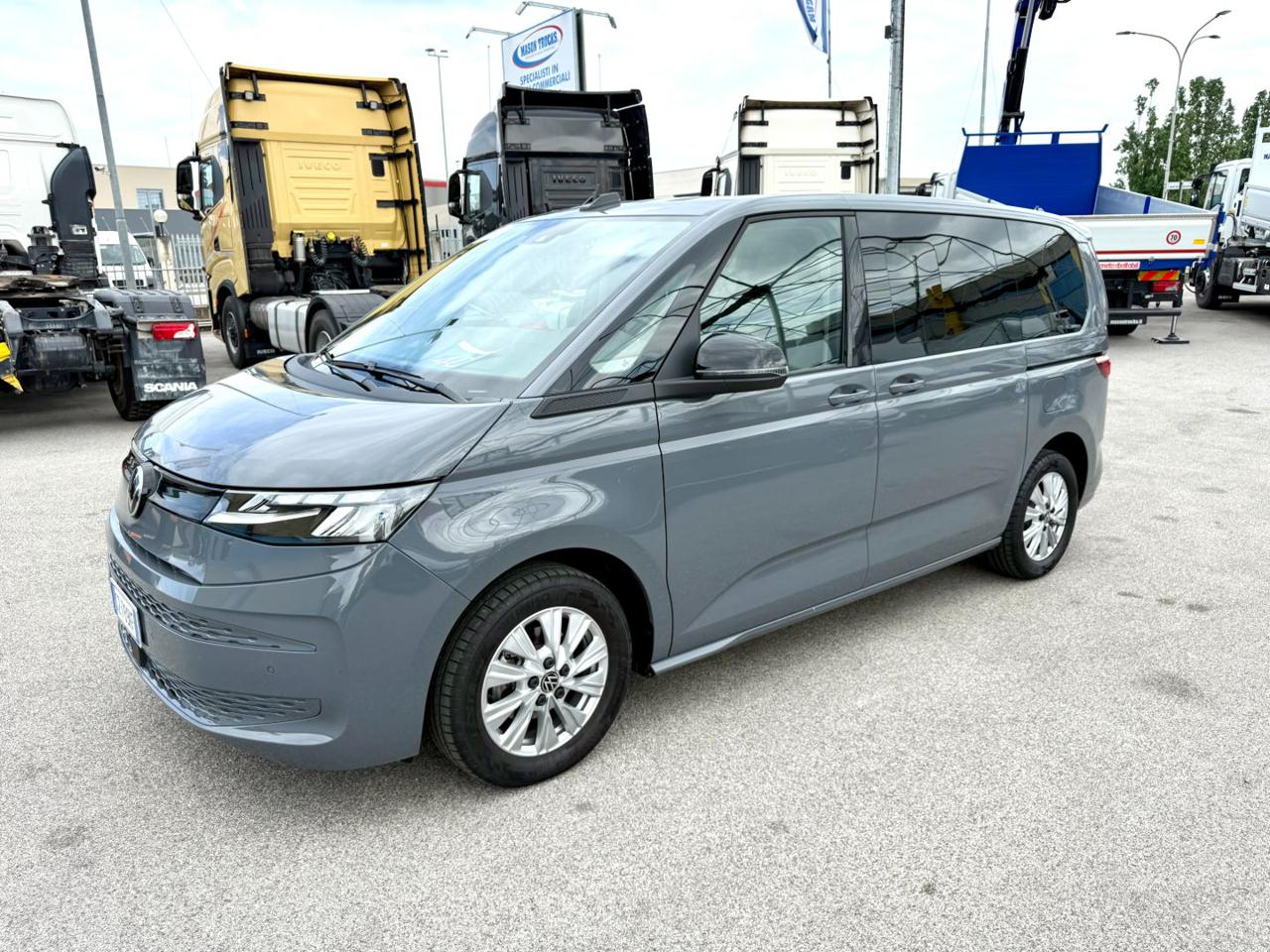 VOLKSWAGEN T7 MULTIVAN 2.0 TDI 150cv SPACE DSG - 2
