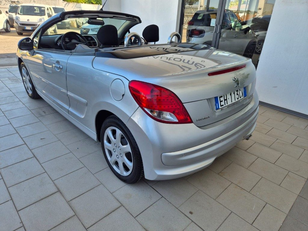 PEUGEOT 207 1.6 8V HDi 112CV CC Tecno - 3