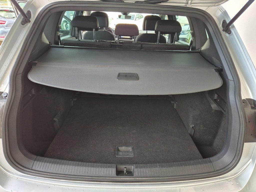 SEAT Tarraco 2.0 TDI XCELLENCE - 13