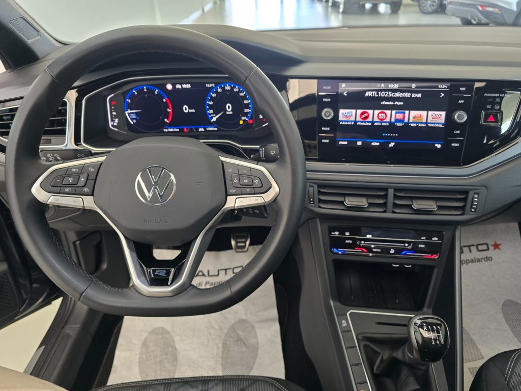 VOLKSWAGEN Taigo 1.0 TSI 115 CV R-Line + Tetto - 11