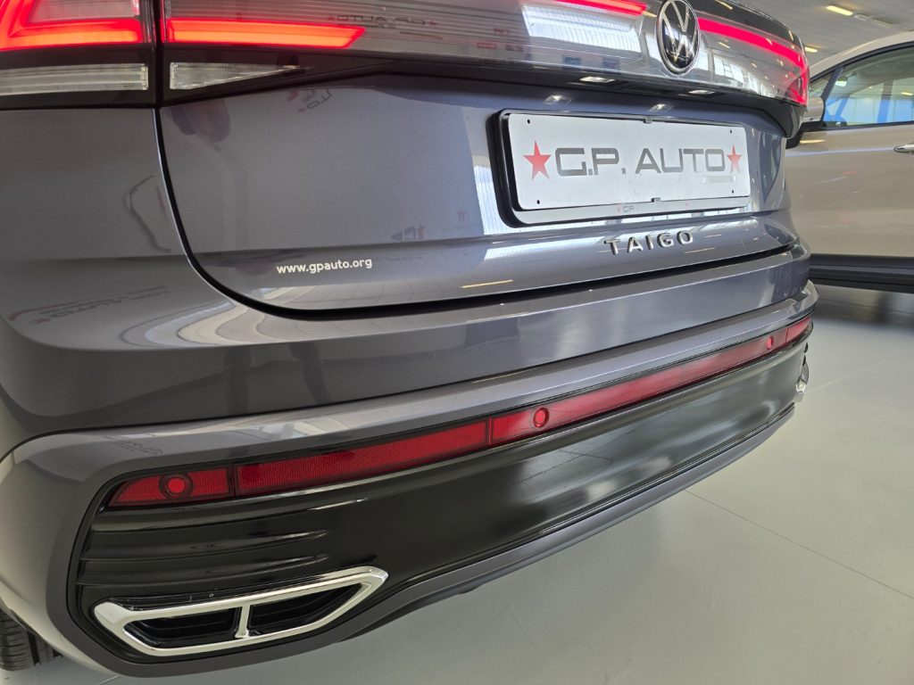 VOLKSWAGEN Taigo 1.0 TSI 115 CV R-Line + Tetto - 7