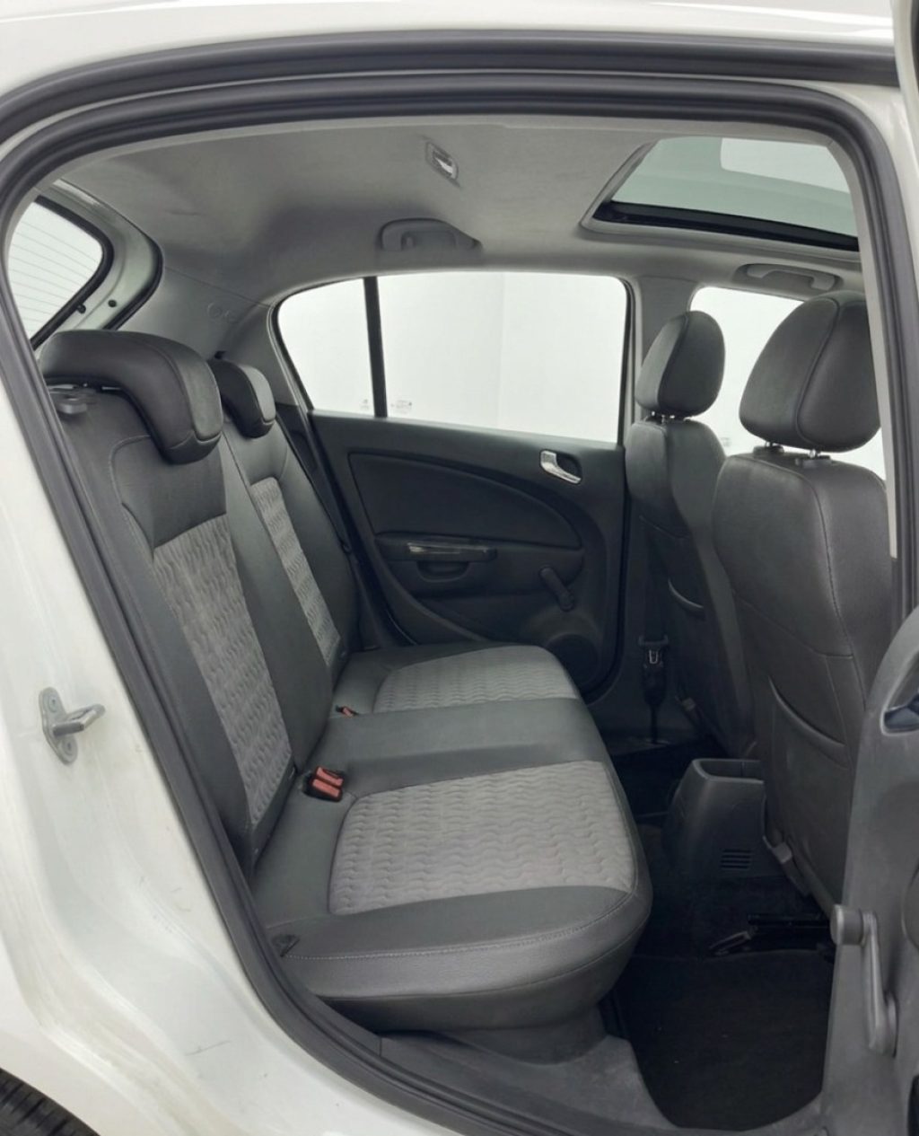 OPEL Corsa 1.2 5 porte Start&Stop Cosmo Pano Neopatentati - 18