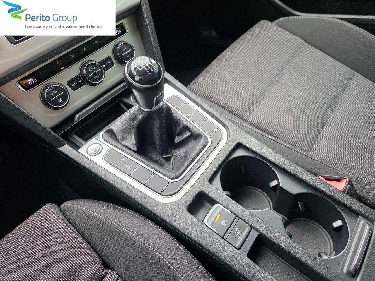 VOLKSWAGEN Passat Variant 2.0 TDI Business BlueMotion Tech. - 15