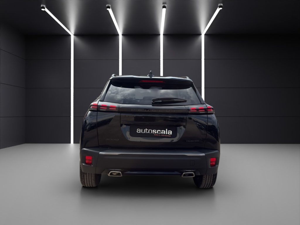 PEUGEOT 2008 Hybrid 136 e-DCS6 Allure - 4