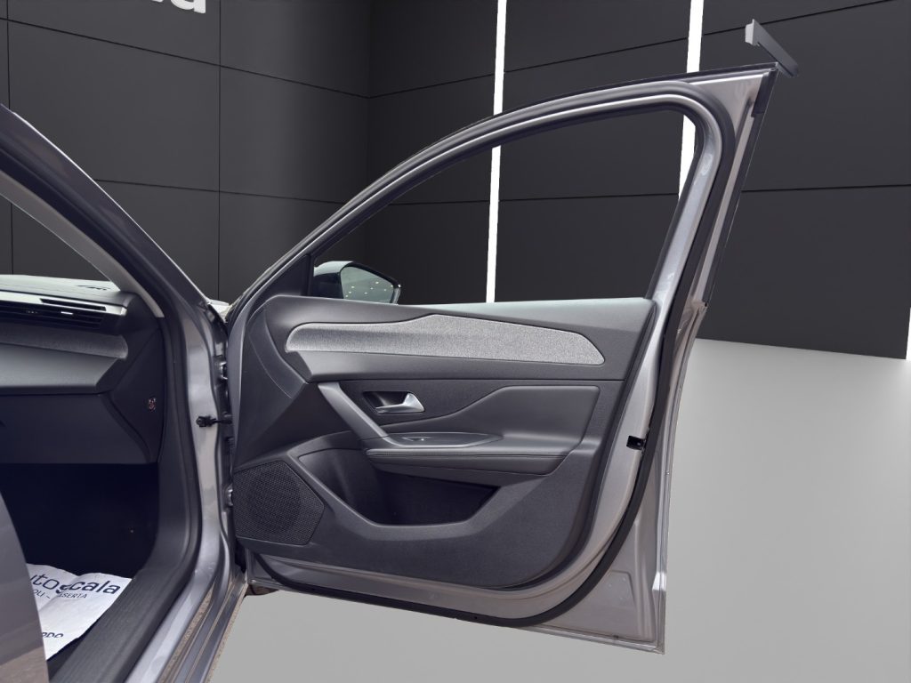 PEUGEOT 308 PureTech Turbo 130 S&S Allure - 16