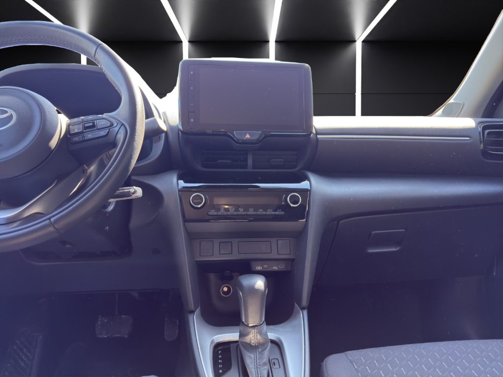 TOYOTA Yaris Cross 1.5 Hybrid 5p. E-CVT Active - 15