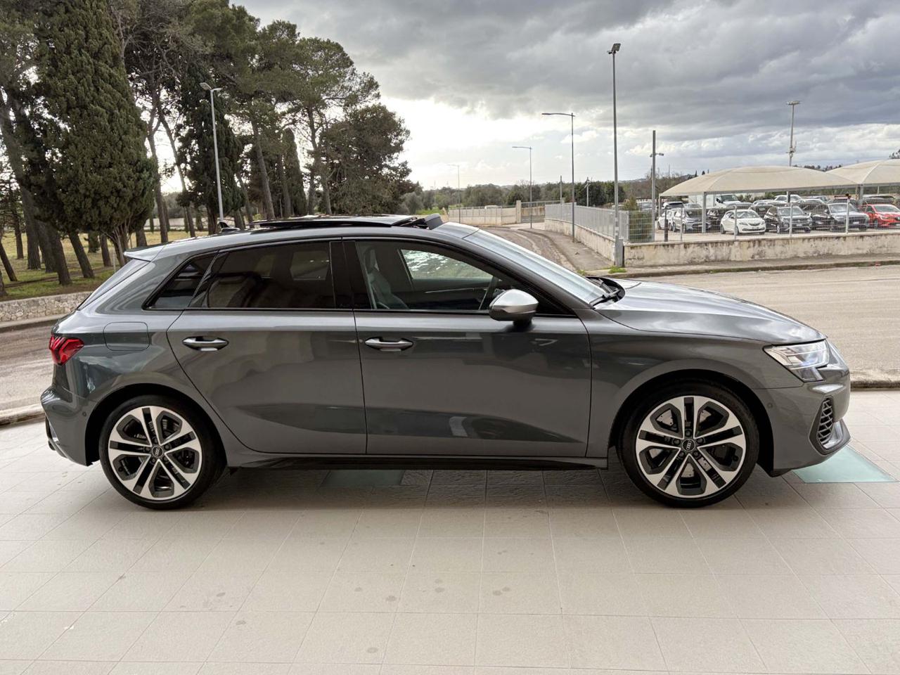 AUDI S3 SPB SPORTBACK TFSI quattro S tronic sport attitude - 4