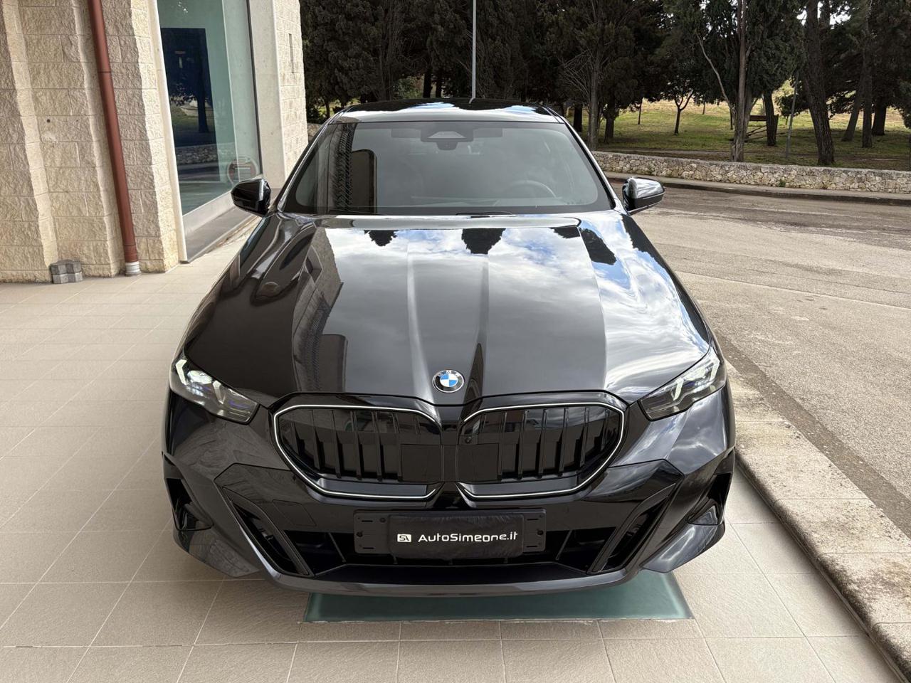 BMW 520 d 48V xDrive Msport Pro TETTO PAN. - 2