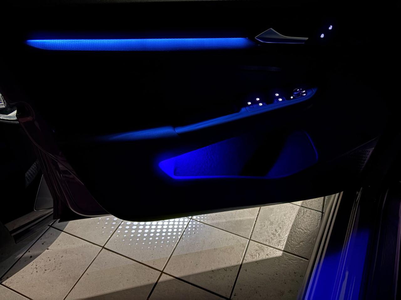 VOLKSWAGEN Golf GTI 2.0 TSI DSG TETTO-LED-PELLE-CERCHI 18. - 21