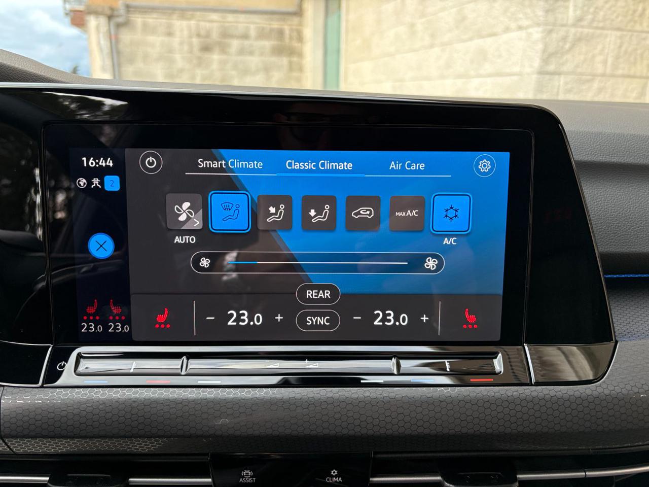 VOLKSWAGEN Golf GTI 2.0 TSI DSG TETTO-LED-PELLE-CERCHI 19. - 33