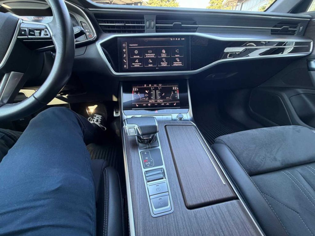 AUDI A6 allroad 40 TDI 2.0 quattro S tronic Business Advanced - 18